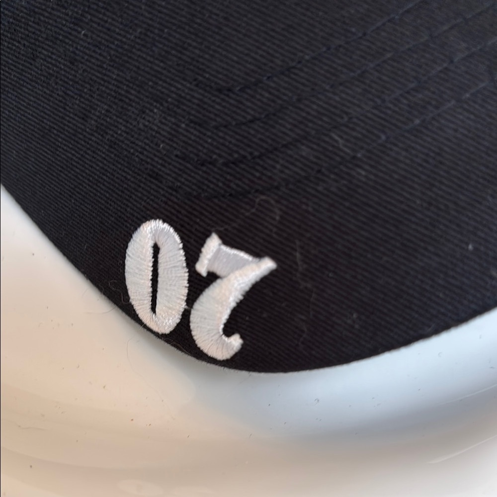Jack Daniel's Whiskey Black Baseball Cap and rocks glass - Picture 2 of 7